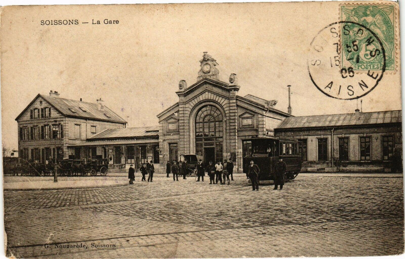 Carte postale ancienne Soissons La gare à Soissons