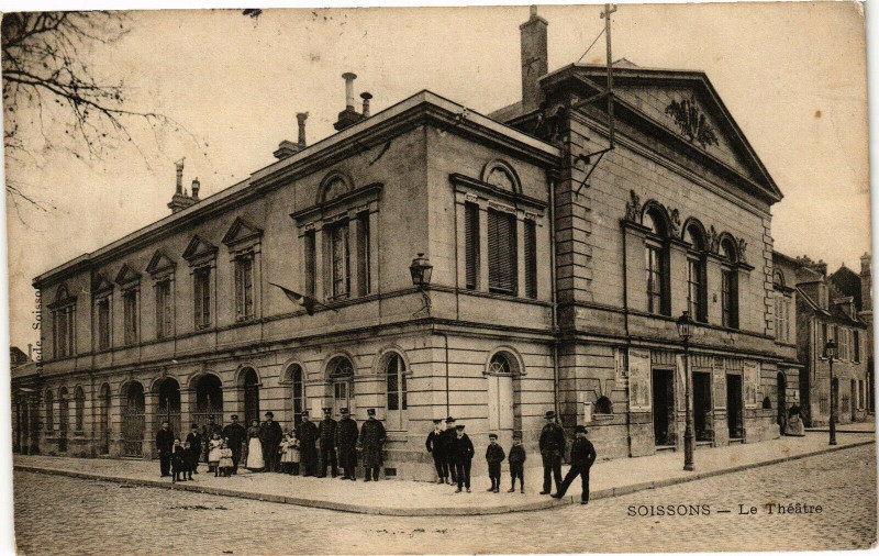 Carte postale ancienne Soissons Le theatre à Soissons