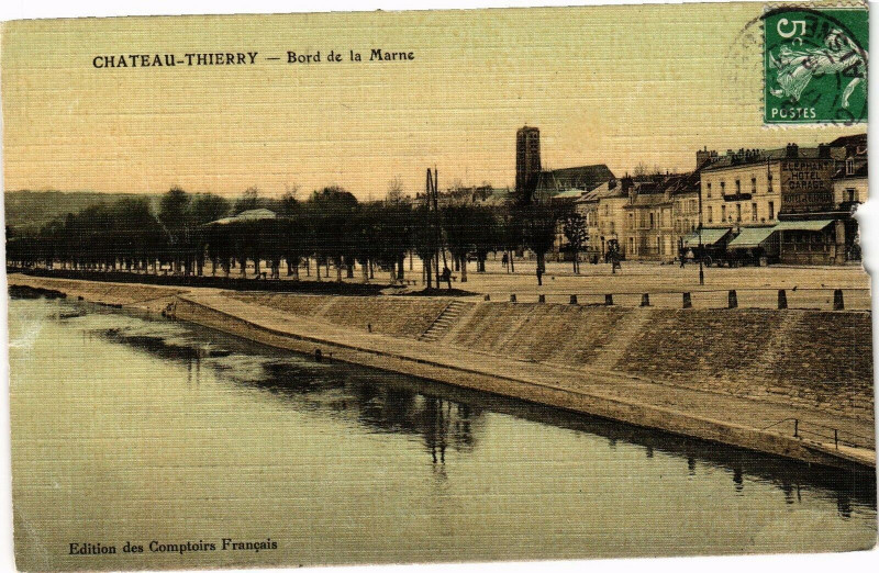 Carte postale ancienne Chateau-Thierry Bord de la Marne à Château-Thierry