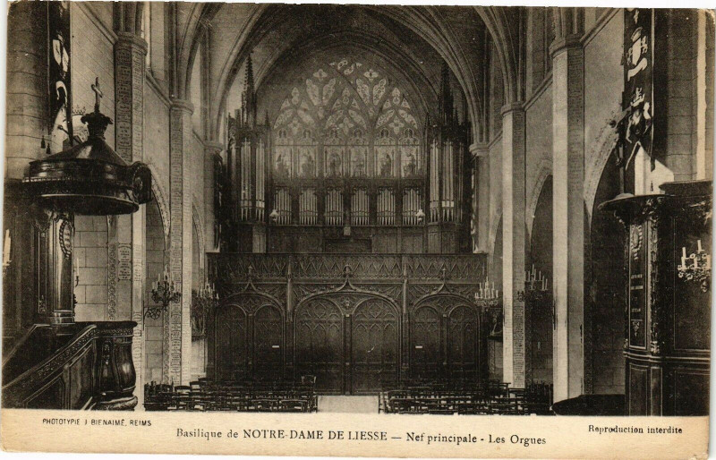 Carte postale ancienne Basilique de Notre Dame de Liesse Nef principale Les Orgnes