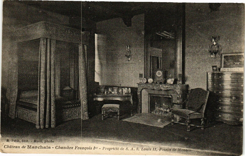 Carte postale ancienne Chateau de Marchais Chambre Francois Ier Propriete de S.A.S... à Marchais