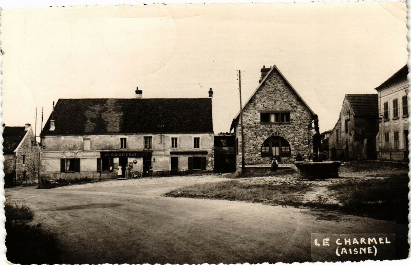 Carte postale ancienne Le Charmel au Charmel