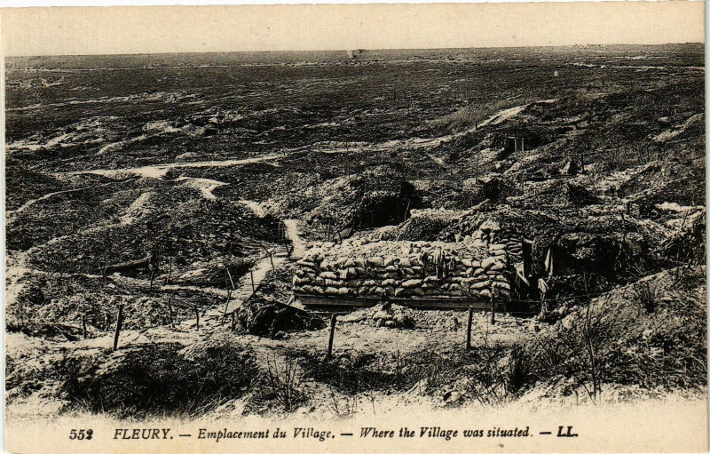 Carte postale ancienne Fleury Emplacement du Village ; Where the Village was situated à Fleury