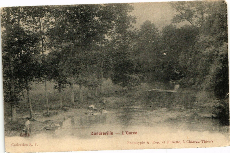 Carte postale ancienne Landreville L'Ource