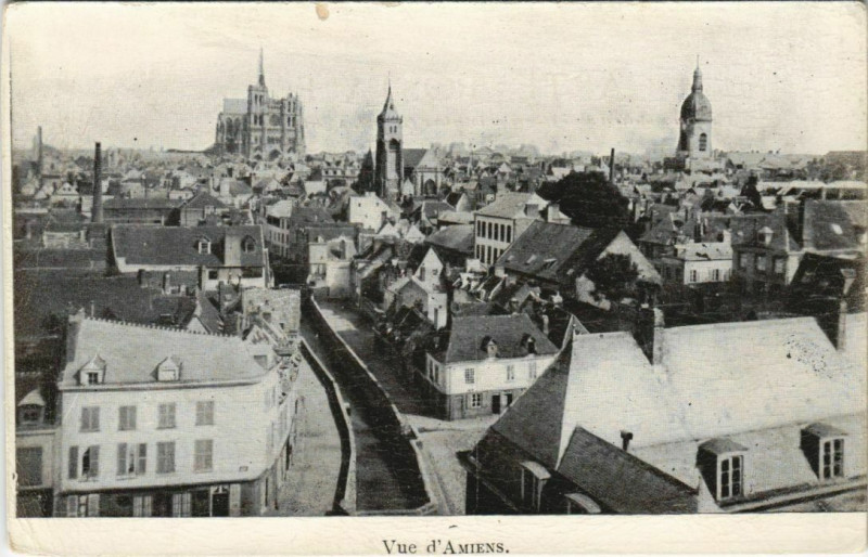 Carte postale ancienne Amiens vue à Amiens