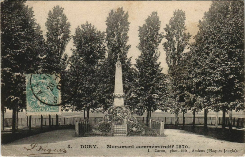 Carte postale ancienne Dury Monument Commémoratif à Dury