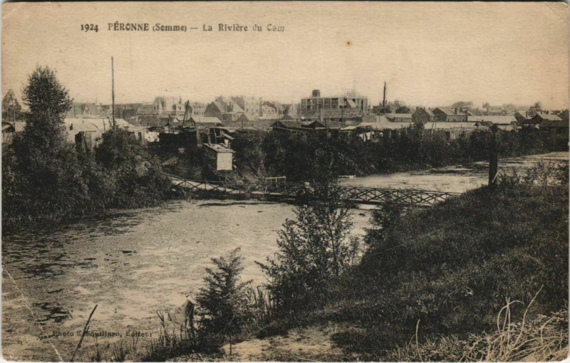 Carte postale ancienne Peronne La Riviere du Cam à Péronne