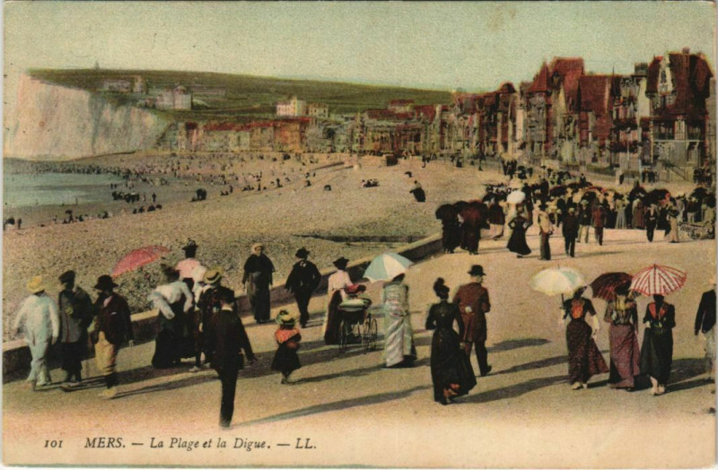Carte postale ancienne Mers-les-Bains La Plage et la Digue à Mers-les-Bains