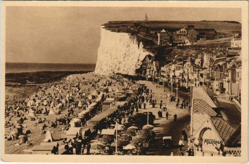 Carte postale ancienne Mers-les-Bains La Plage à Mers-les-Bains