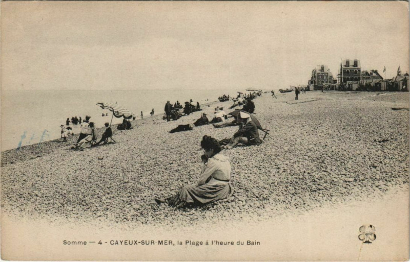 Carte postale ancienne Cayeux-sur-Mer La Plage à Cayeux-sur-Mer