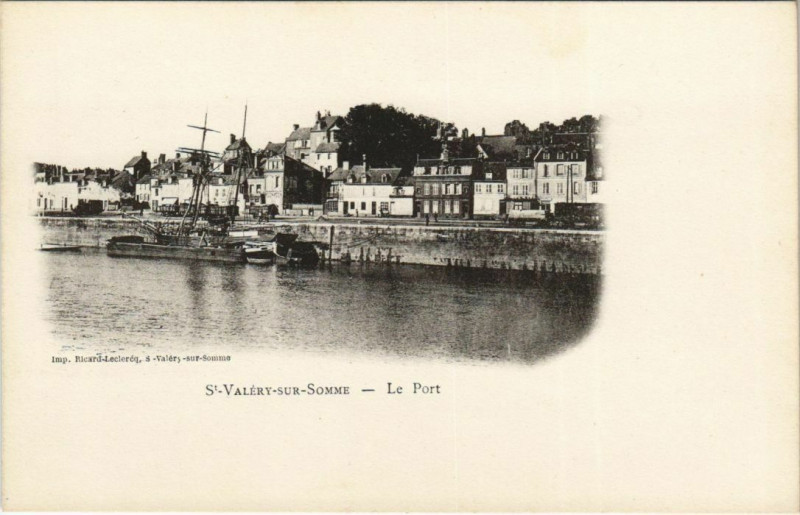 Carte postale ancienne Saint-Valery-sur-Somme Le Port à Saint-Valery-sur-Somme