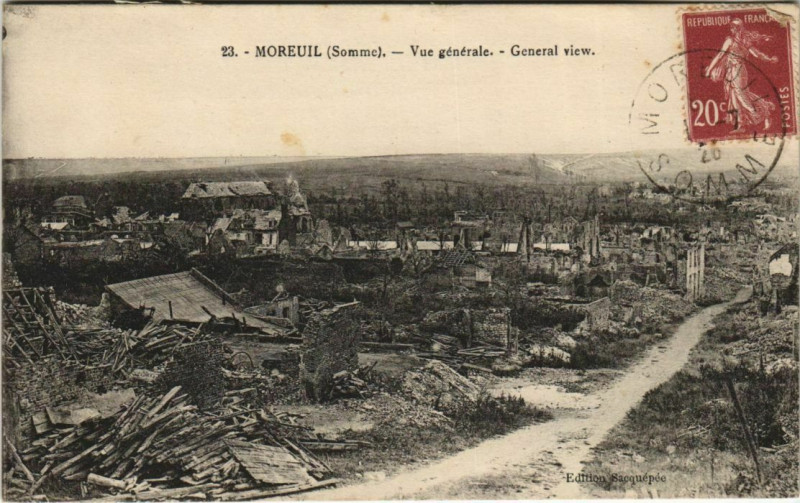 Carte postale ancienne Guerre Military Moreuil Vue générale à Moreuil