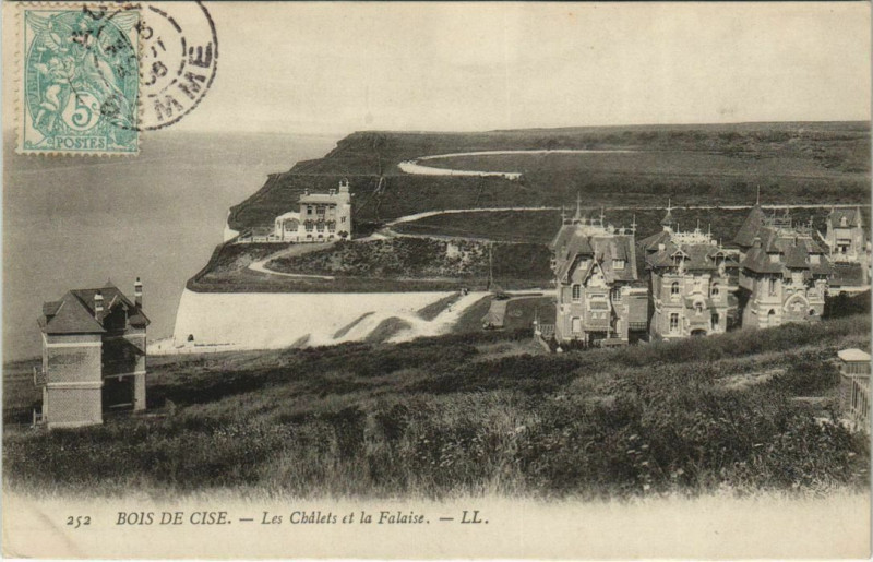 Carte postale ancienne Bois-de-Cise Les Chalets et la Falaise