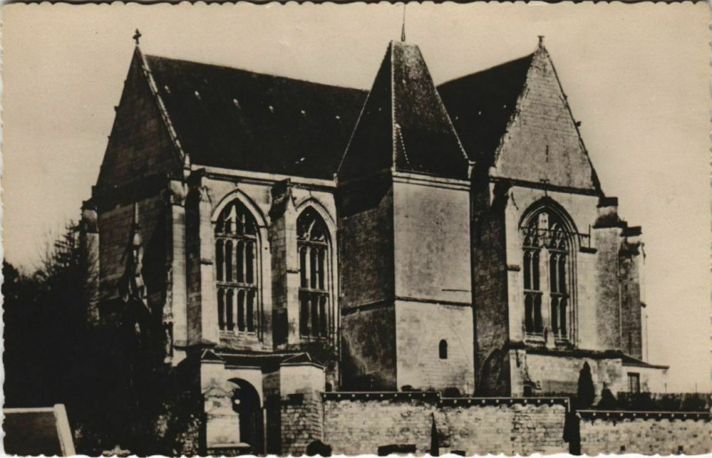 Carte postale ancienne Poix Eglise Saint-Denis