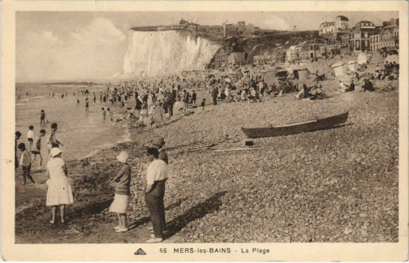 Carte postale ancienne Mers-les-Bains La Plage à Mers-les-Bains