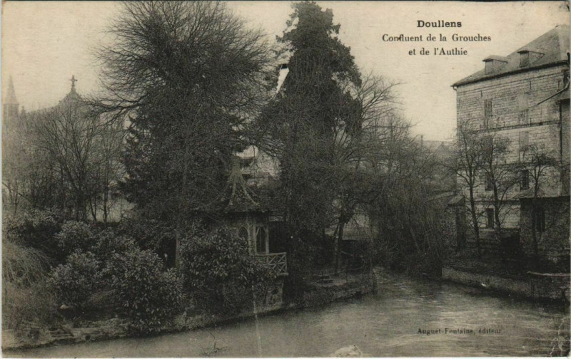 Carte postale ancienne Doullens Confluent de la Grouches et de l'Authie à Doullens
