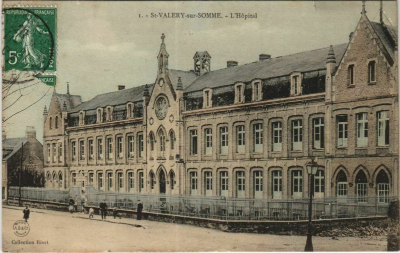 Carte postale ancienne Saint-Valery-sur-Somme Hopital à Saint-Valery-sur-Somme