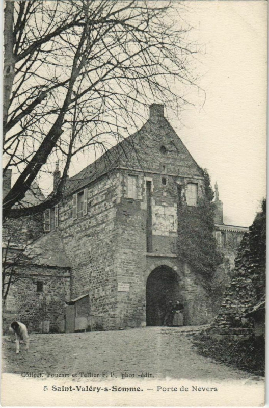 Carte postale ancienne Saint-Valery-sur-Somme Porte de Nevers à Saint-Valery-sur-Somme