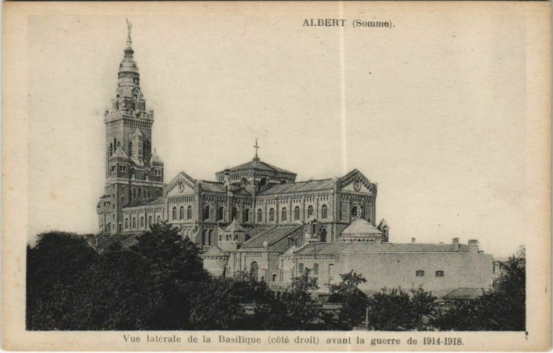 Carte postale ancienne Albert la Basilique avant la guerre à Albert
