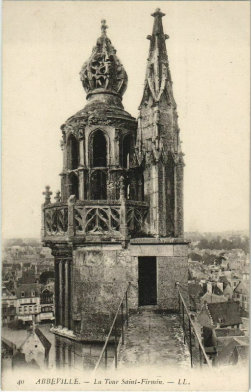 Carte postale ancienne Abbeville Tour Saint-Firmin à Abbeville
