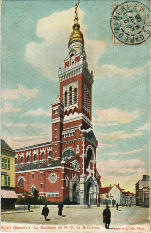 Carte postale ancienne Albert la Basilique de N.-D. de Brebieres à Albert