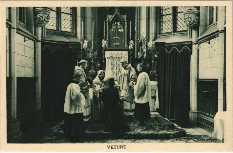 Carte postale ancienne Noviciat franciscain Amiens Veture à Amiens