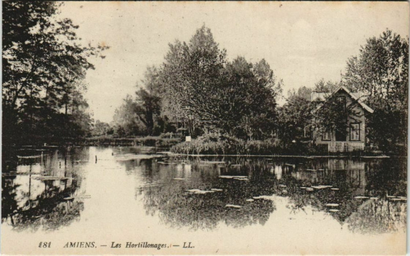 Carte postale ancienne Amiens Les Hortillonages à Amiens