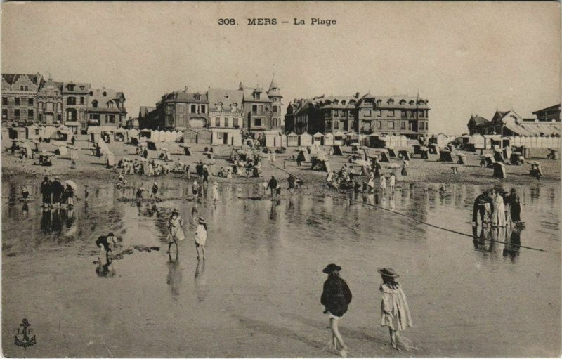 Carte postale ancienne Mers-les-Bains La Plage à Mers-les-Bains