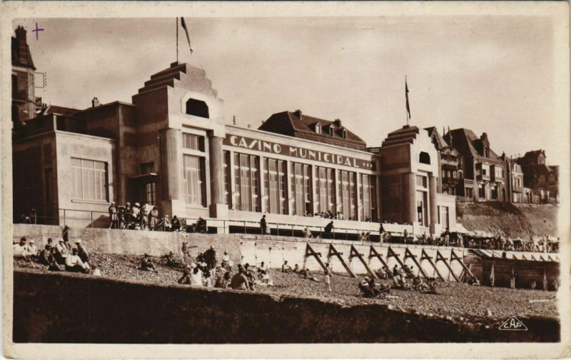 Carte postale ancienne Ault lE Casino à Ault