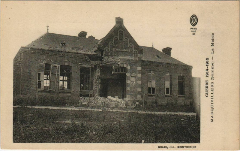 Carte postale ancienne Guerre Militaire Marquivillers La Mairie à Marquivillers