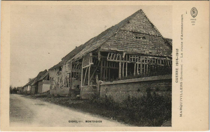 Carte postale ancienne Guerre Militaire Marquivillers Route d'Armanoncourt à Marquivillers