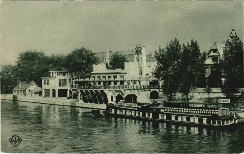 Carte postale ancienne Albert Perspective sur le Cours à Albert