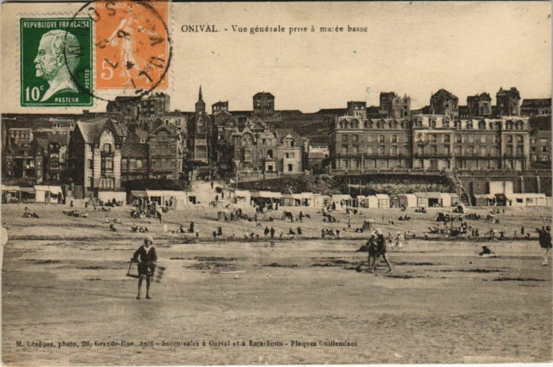 Carte postale ancienne Onival-sur-Mer vue générale prise a marée basse