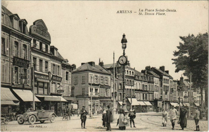 Carte postale ancienne Amiens Place Saint-Denis à Amiens