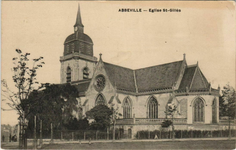 Carte postale ancienne Abbeville Eglise Saint-Gilles à Abbeville