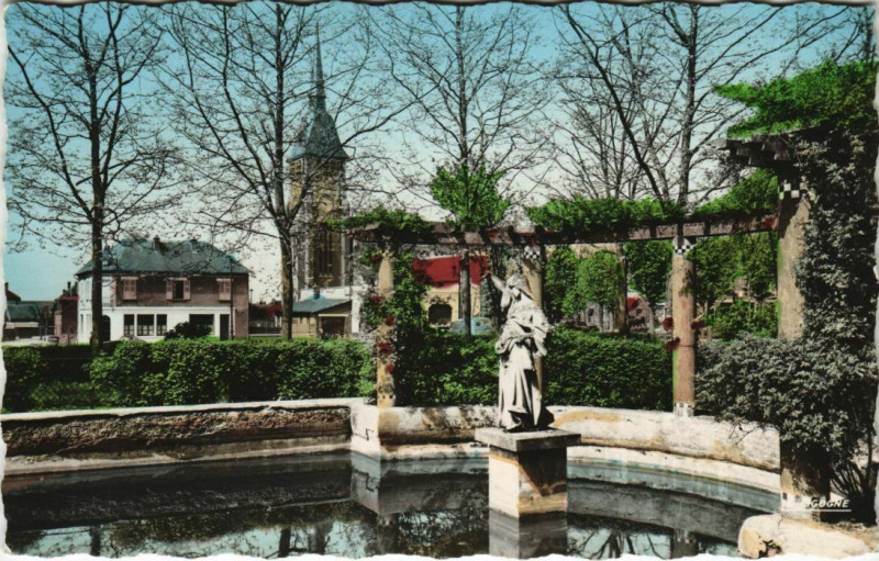 Carte postale ancienne Villers-Bretonneux Le Bassin du Parc à Villers-Bretonneux