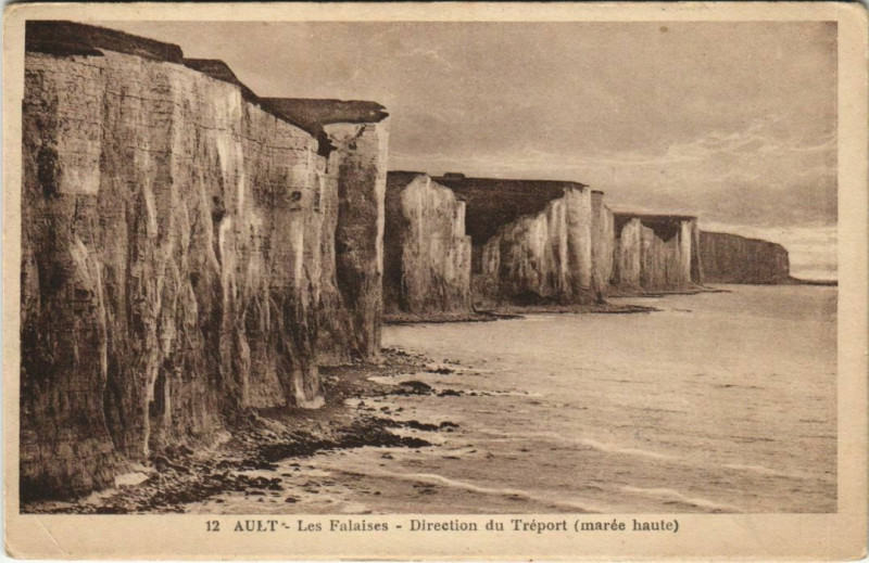 Carte postale ancienne Ault Les Falaises à Ault