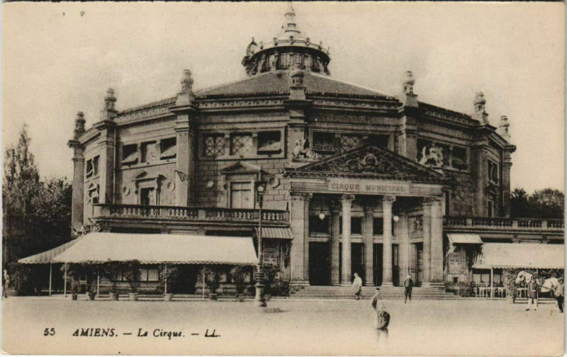 Carte postale ancienne Amiens Le Cirque à Amiens