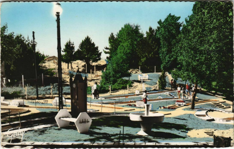 Carte postale ancienne Quend-Plage Le Golf miniature à Quend