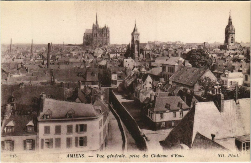 Carte postale ancienne Amiens vue générale prise du Chateau d'Eau à Amiens