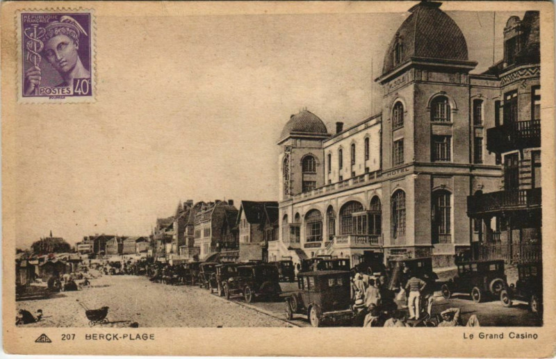 Carte postale ancienne Berck-Plage - Le Grand Casino à Berck