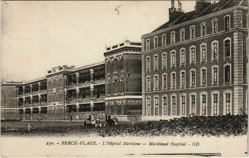 Carte postale ancienne Berck-Plage - L'Hopital Maritime à Berck