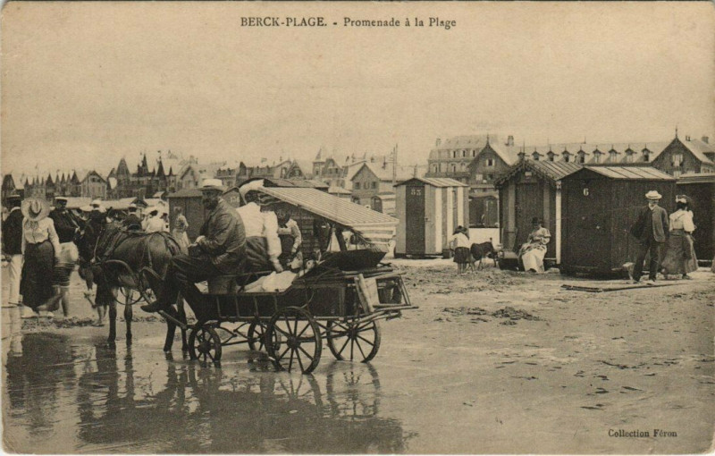 Carte postale ancienne Berck-Plage Promenade a la Plage à Berck