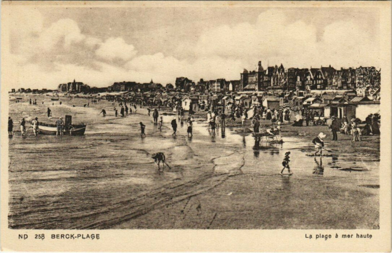 Carte postale ancienne Berck-Plage La Plage à Berck