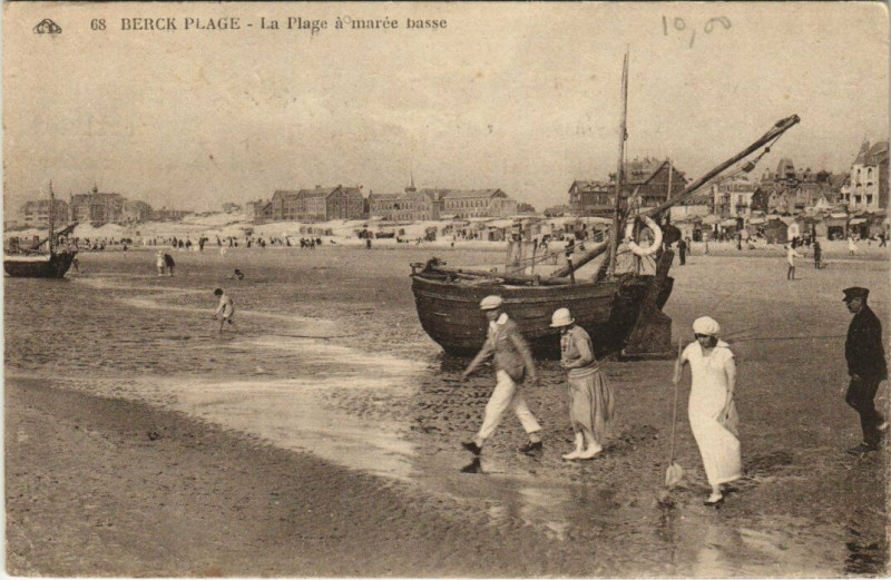 Carte postale ancienne Berck-Plage La Plage à Berck