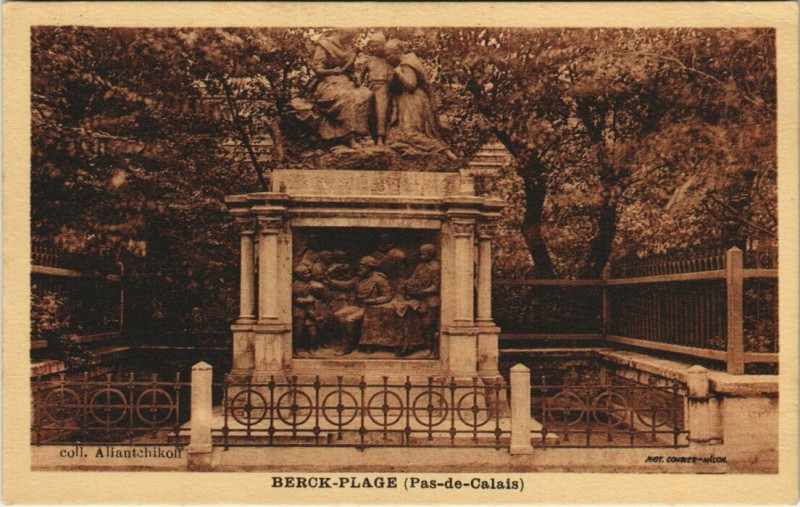 Carte postale ancienne Berck-Plage Monument à Berck