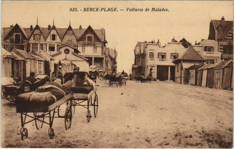 Carte postale ancienne Berck-Plage Voiture de malade à Berck