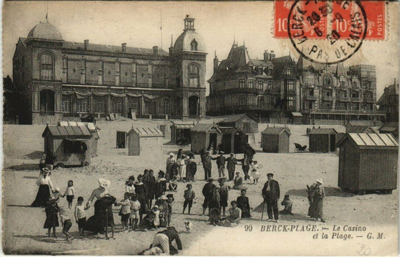 Carte postale ancienne Berck-Plage Le Casino et la Plage à Berck