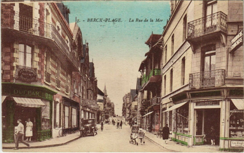 Carte postale ancienne Berck-Plage Rue de la Mer à Berck