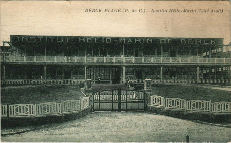 Carte postale ancienne Berck-Plage inst. Helio-Marin à Berck